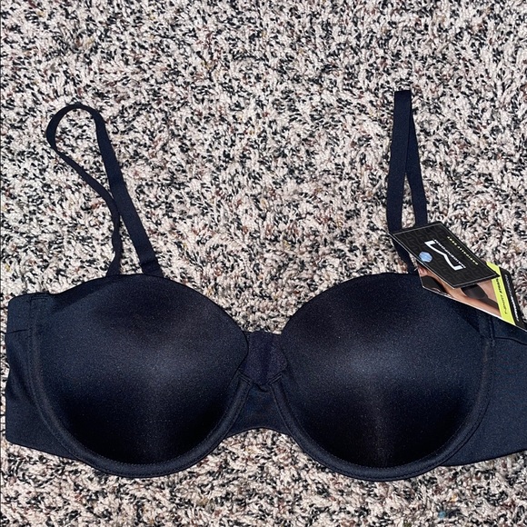 Maidenform Basically Sexy Strap/Strapless Classic Black Tee Shirt Bra 34B | NWT - Picture 1 of 5